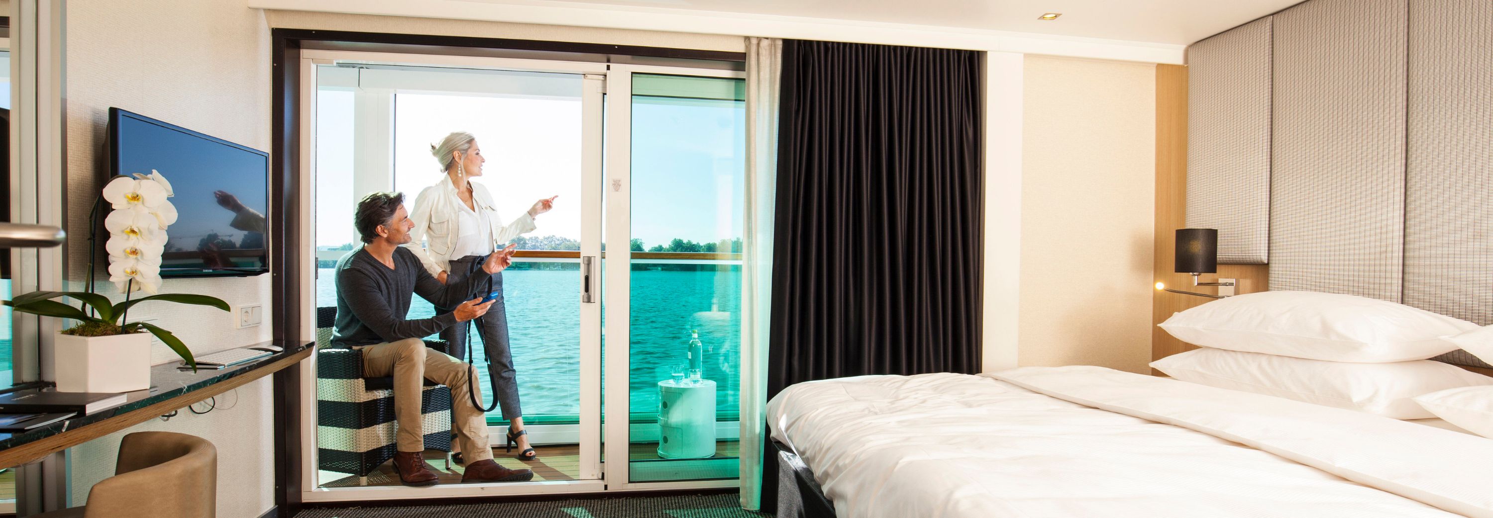 Scenic Diamond Junior Balcony Suite