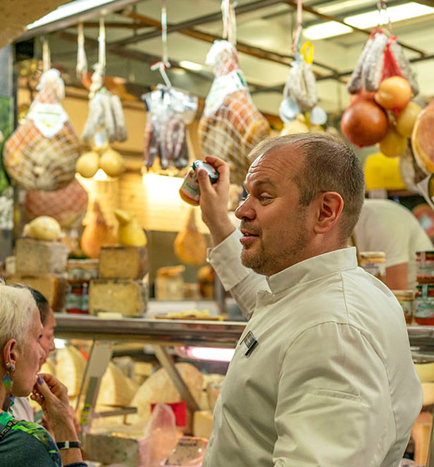 Scenic Ikon, Shop with a Chef experience